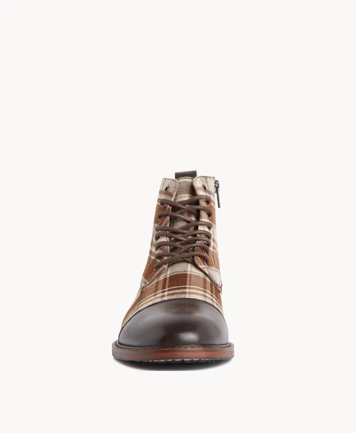 Barnes Men's Lace Up Boot
