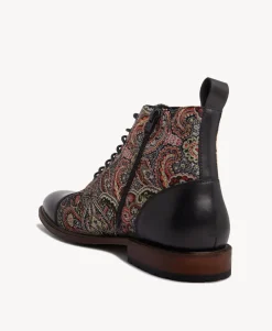 Barnes Men's Lace Up Boot