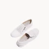 Bezel sneaker