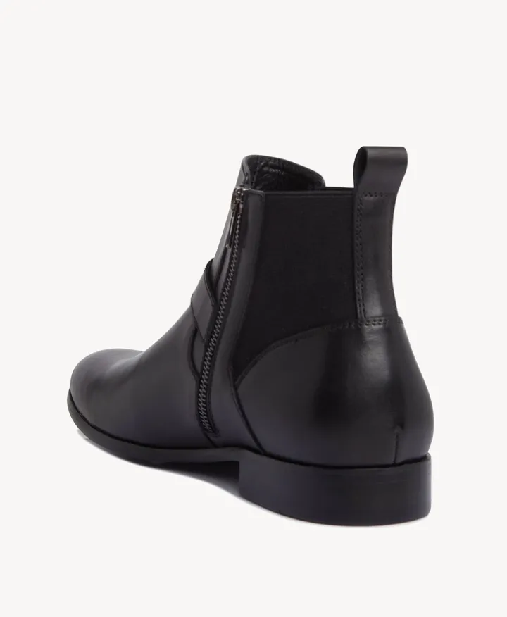 Blanc Dress Boot