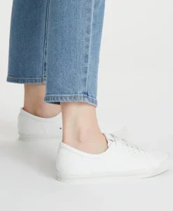 Carlton Leather Sneaker