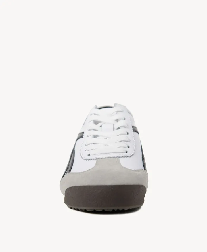 Connection Sneaker