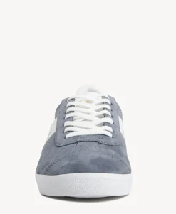 Convergence Sneaker