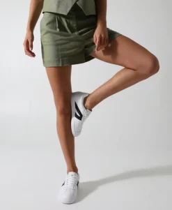 Convergence Sneaker