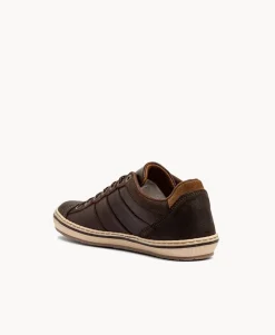 Corona Sneaker