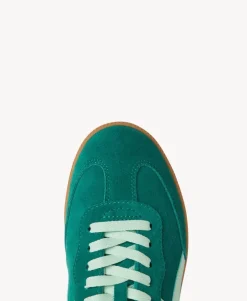 Crossroads Sneaker