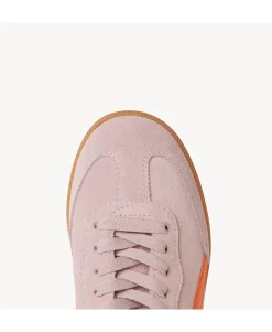 Crossroads Sneaker