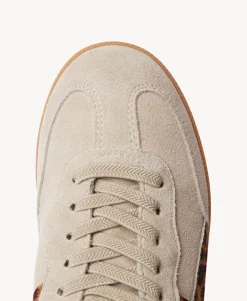 Crossroads Sneaker