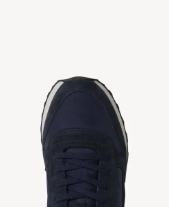 Crossroads Sneaker