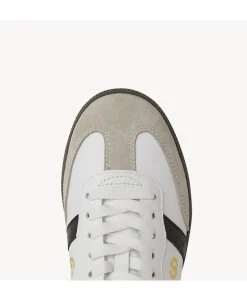 Crossroads Sneaker