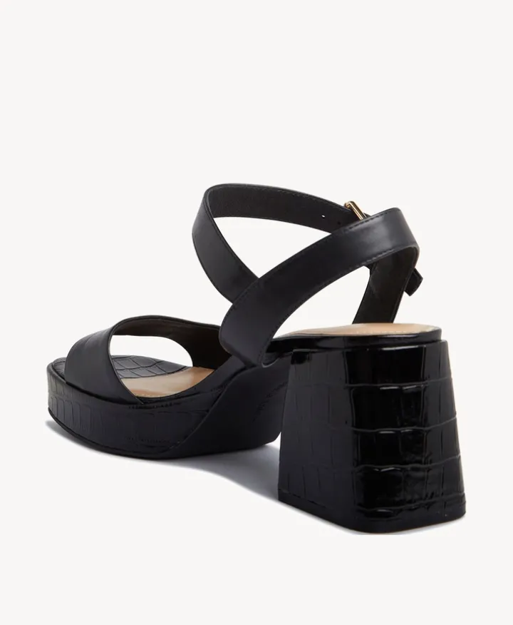 Dahlia Platform Sandal