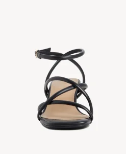 Dara Kitten Heel