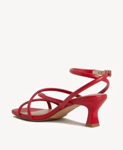 Dara Kitten Heel