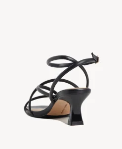 Dara Kitten Heel
