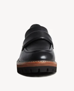 Ebbie Loafer