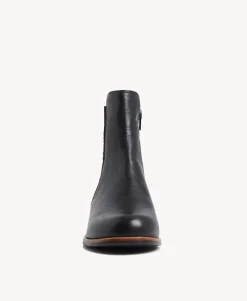 Encore ankle boot