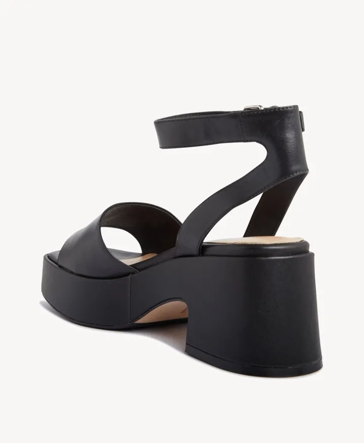 Evie Platform Sandal