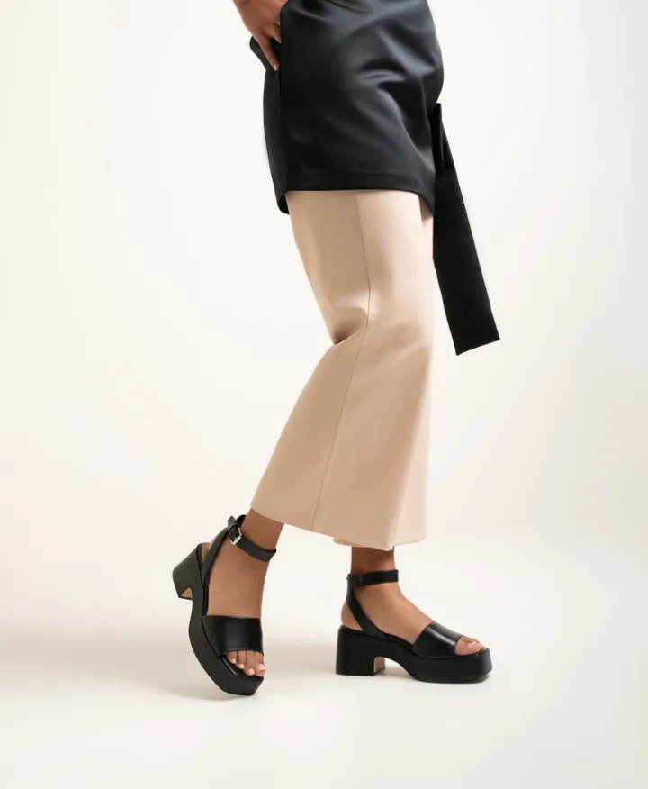 Evie Platform Sandal