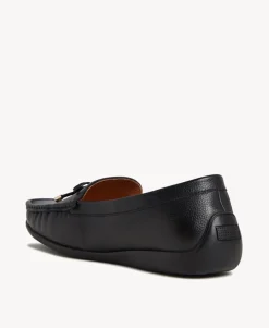 Exodus Bow Slip On