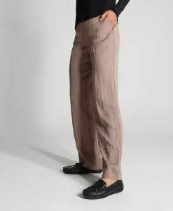 Exodus Bow Slip On