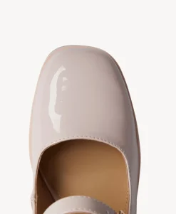 Felicity Heel