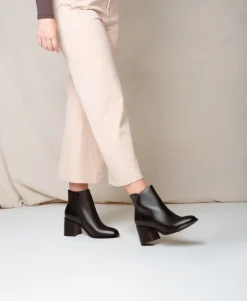 Frame Ankle Boot