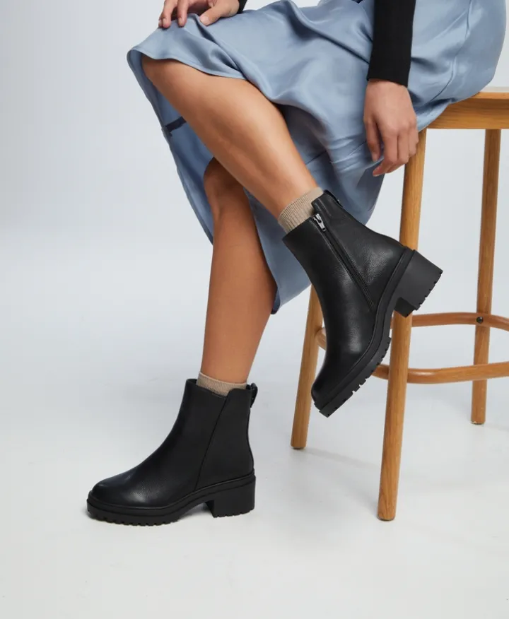 Giana Wide Ankle Boot