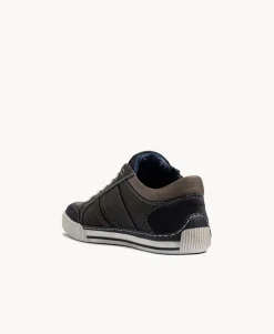 Hynek Leather Sneaker