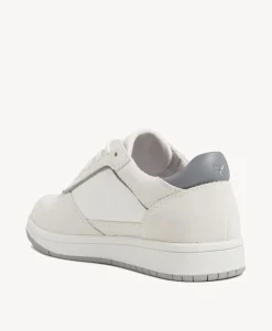 Ice Sneaker