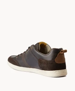 Jai Leather Sneaker