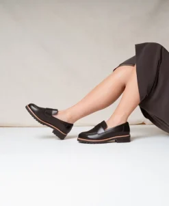 Jenny Wide Loafer