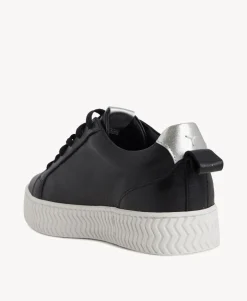 Kaia Sneaker