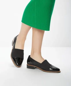 Lena Wide Flat