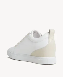Leona Sneaker
