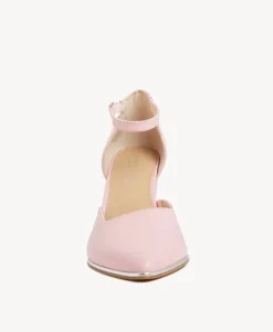 Manaia Wide Heel
