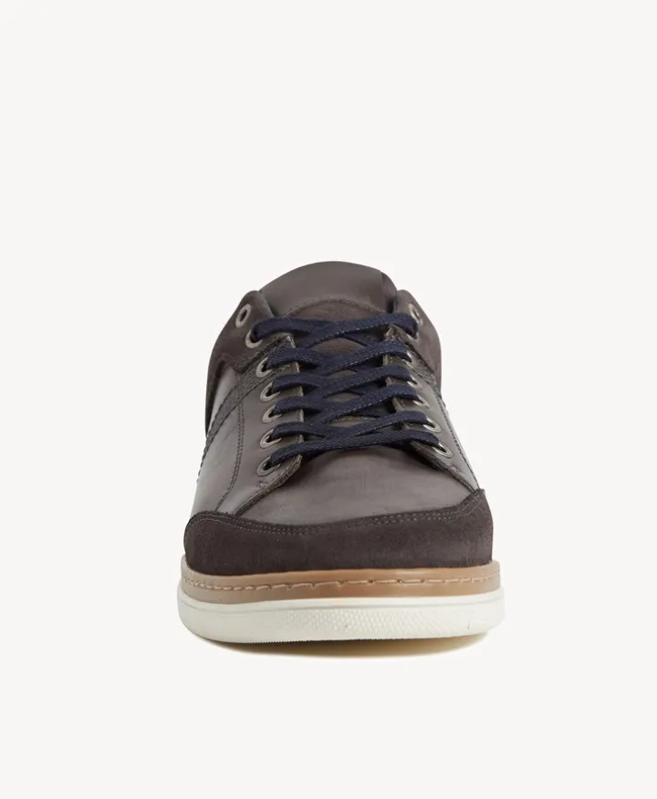 Mansell Sneaker