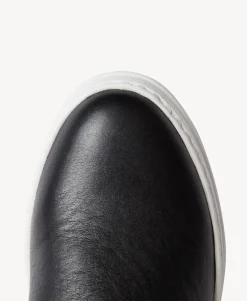 Mel Sneaker