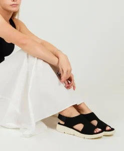 Melanie Sandal