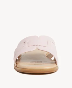Melissa Sandal