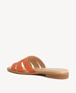 Melissa Sandal