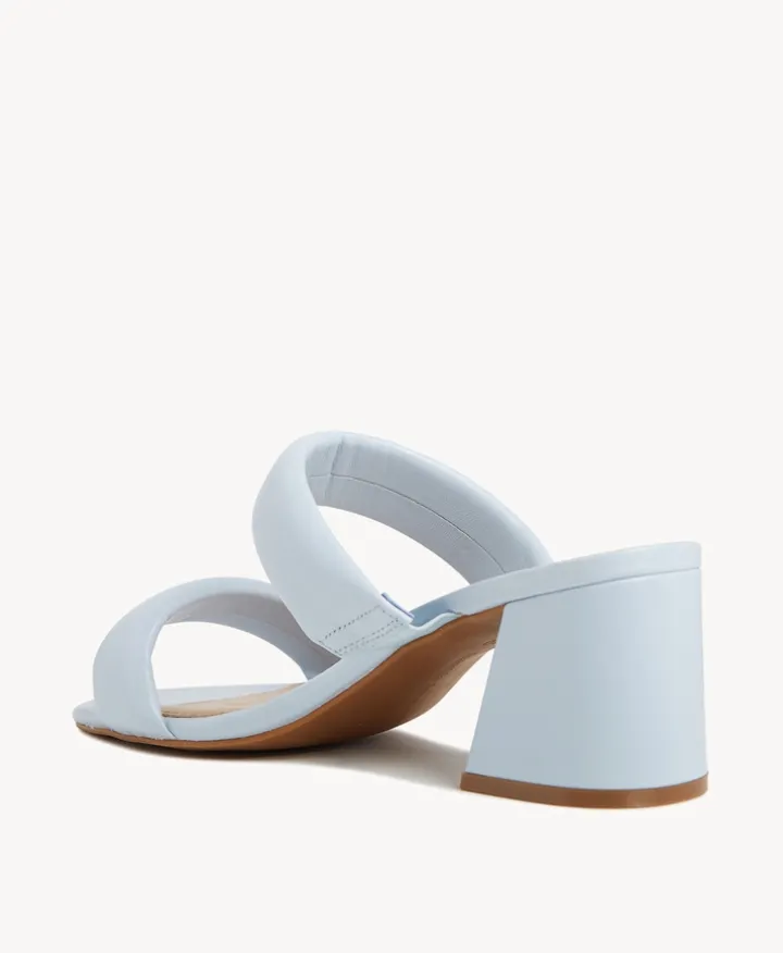 Ora Sandal