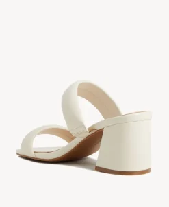 Ora Sandal