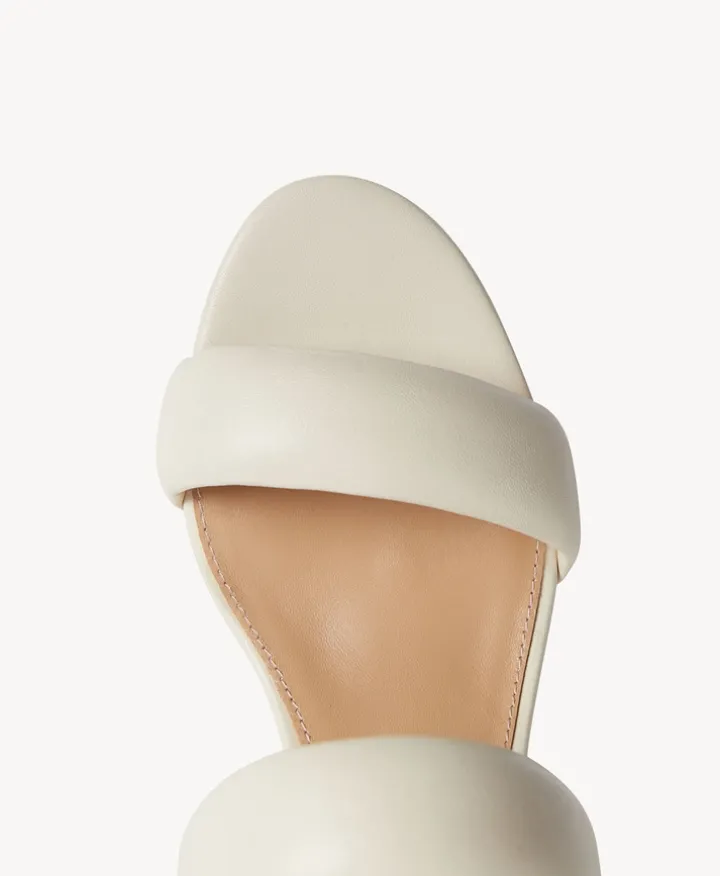 Ora Sandal