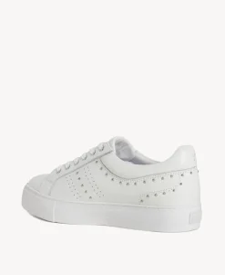 Pasha Sneaker