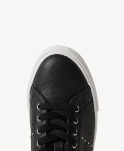 Pasha Sneaker