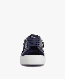 Pop Sneaker