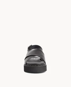 Priya sandal