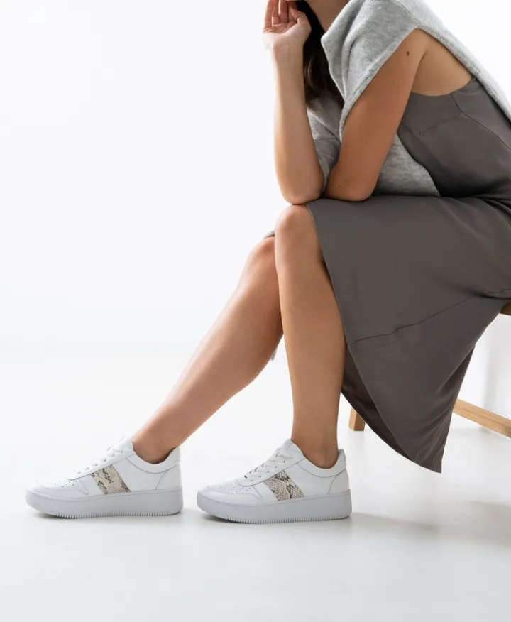 Roxy sneaker