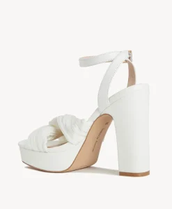 Rumi Sandal