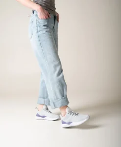Ryder Sneaker